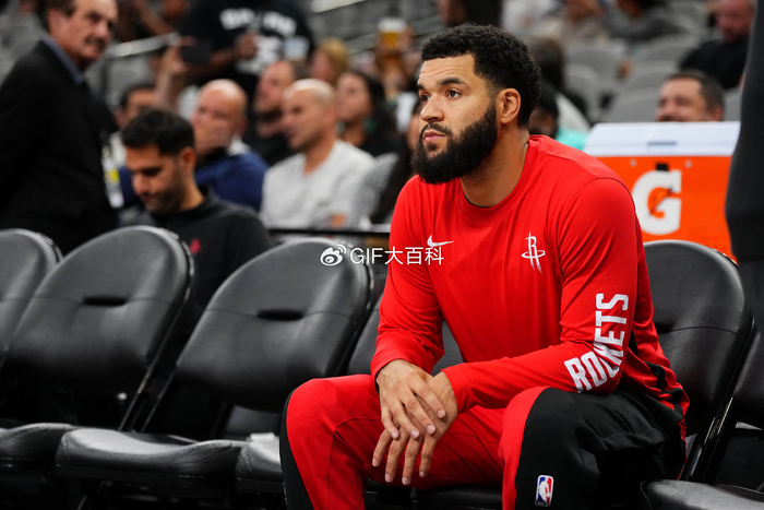 爱游戏平台体验-范弗里特有望提前复出，火箭迎季后赛强心剂！目前火箭最缺的人|谢泼德|纽约尼克斯队|弗雷德·范弗里特|休斯敦火箭队|nba_新浪体育_新浪新闻