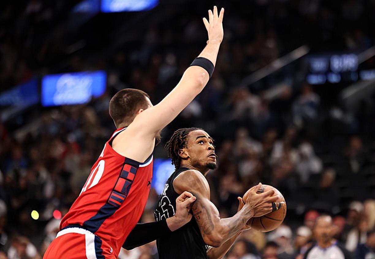 AYX GAMES-被快船各种打爆!篮网先发中锋近段时间的状态实在是太不稳定了?